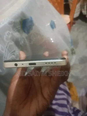 রিয়েলমি নোট ৭০টি ৬৪ জিবি গোল্ড