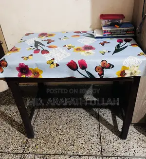 Reading Table