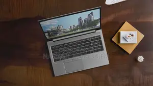 Laptop HP ZBook Firefly 14 G7 16GB Intel Core I5 SSD 256GB