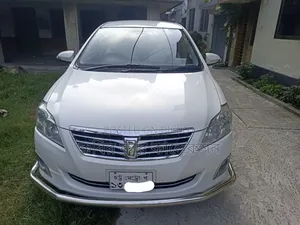 Toyota Premio 2013 White