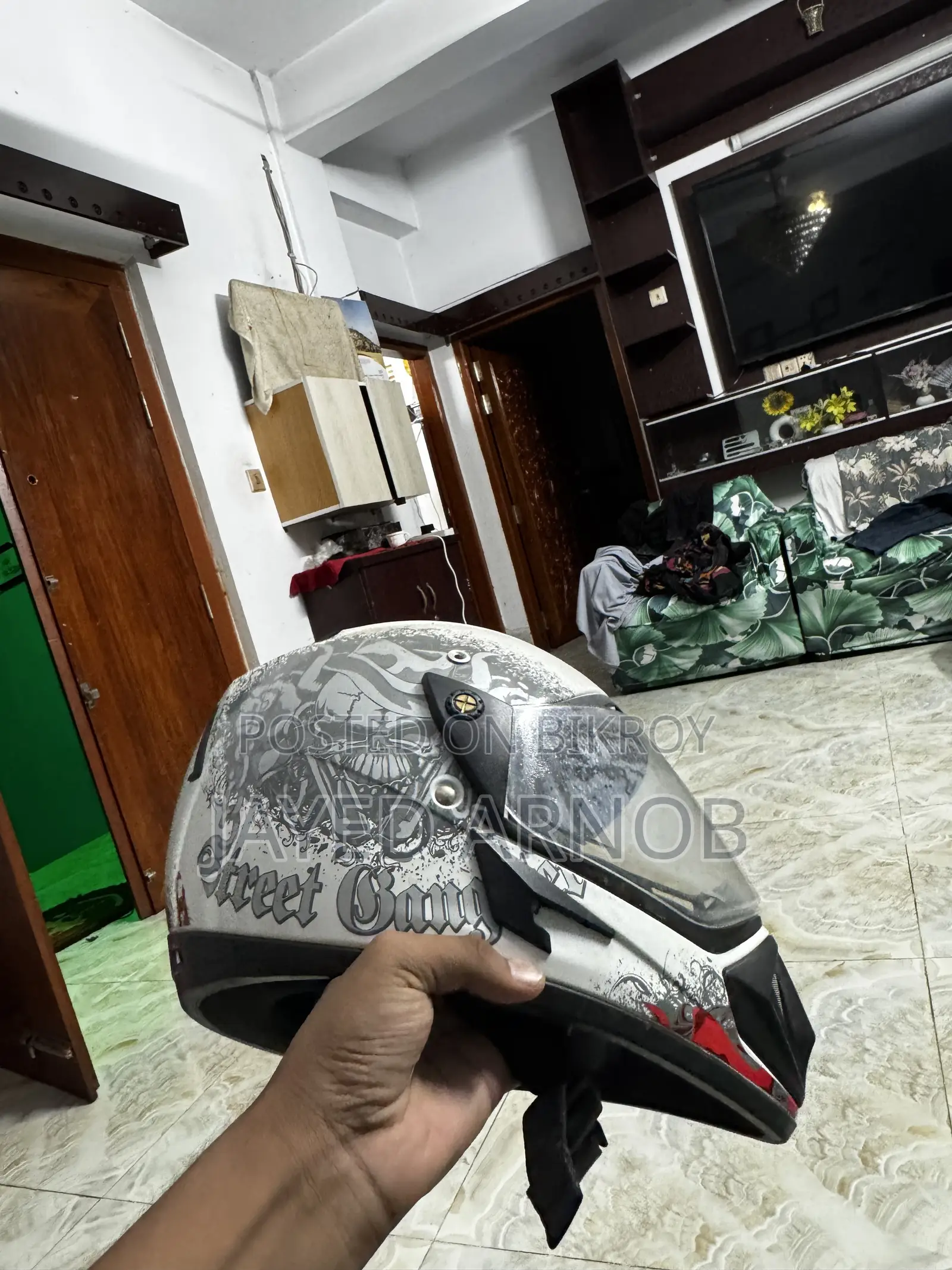 ভেগা হেলমেট