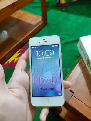 Apple iPhone 5 ১৬ জিবি সাদা