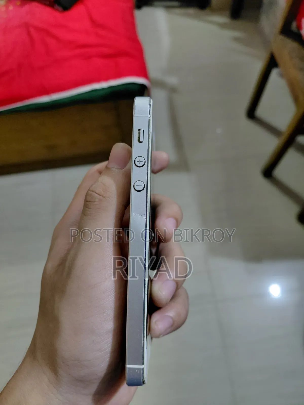 Apple iPhone 5 ১৬ জিবি সাদা