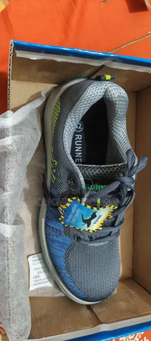 Brand New High-Quality Safety Shoes For Sale