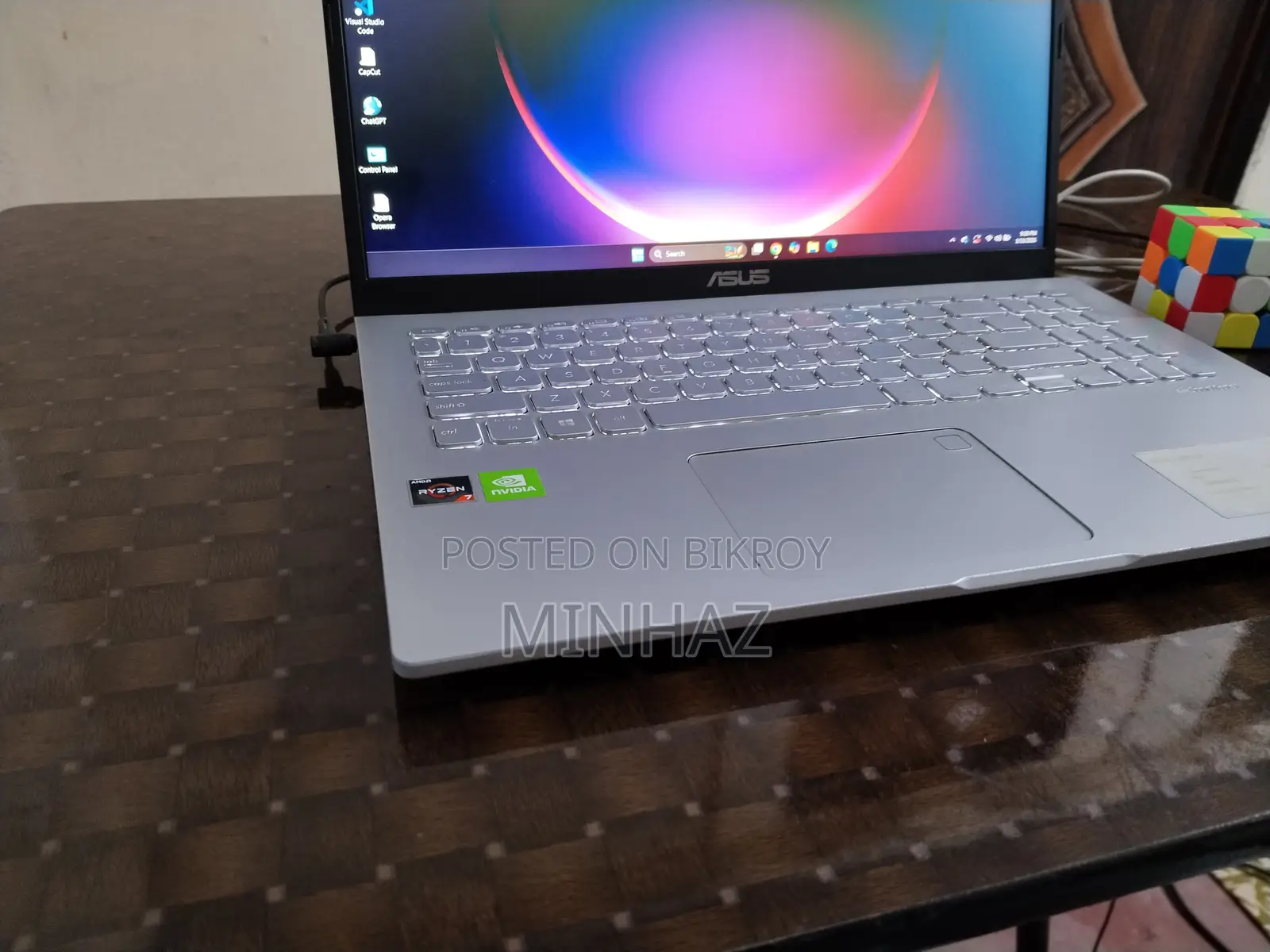 Desktop Computer Asus 8GB AMD Ryzen 7 SSD 512GB