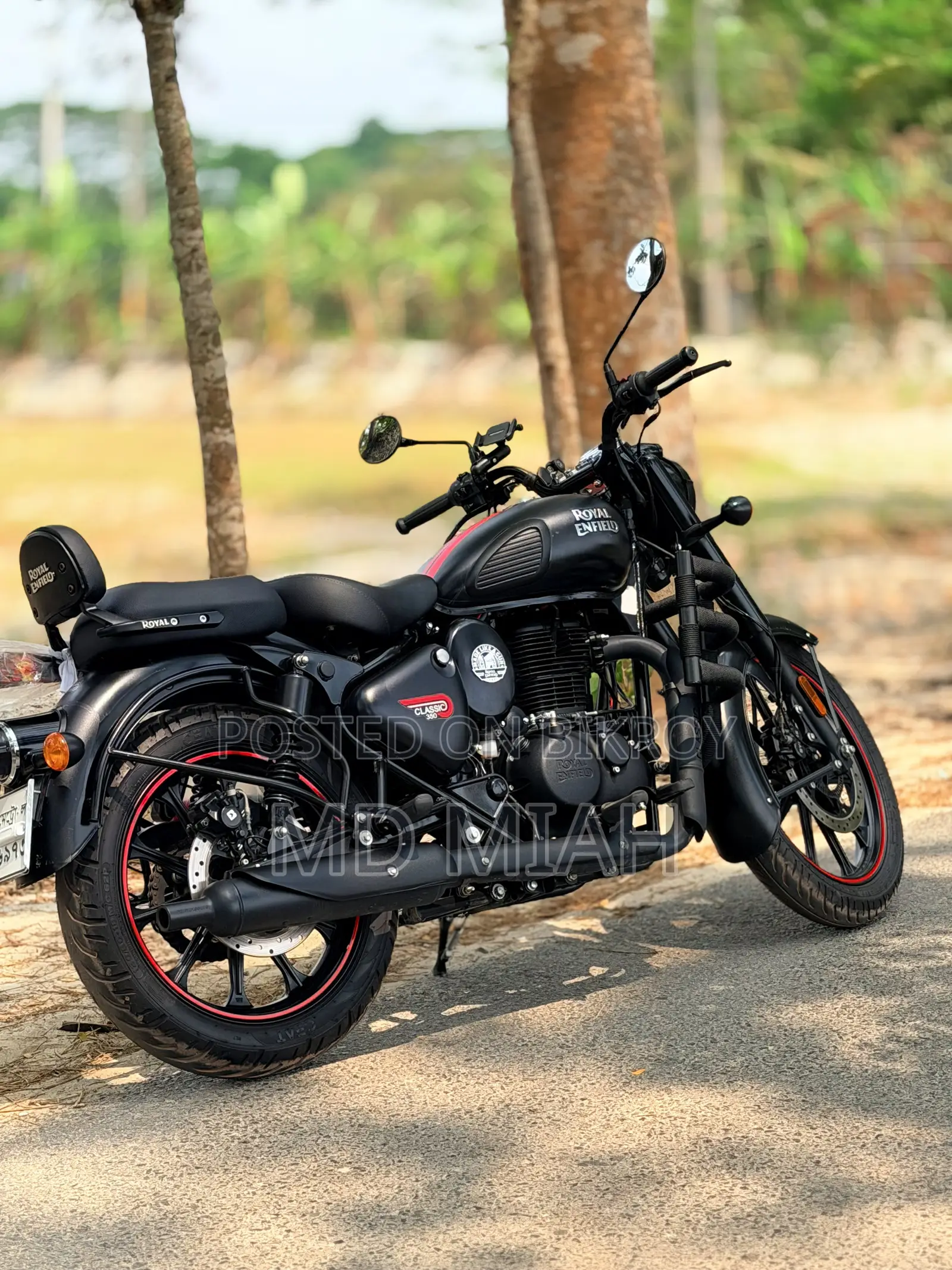 Royal Enfield Classic 350 2025 Black