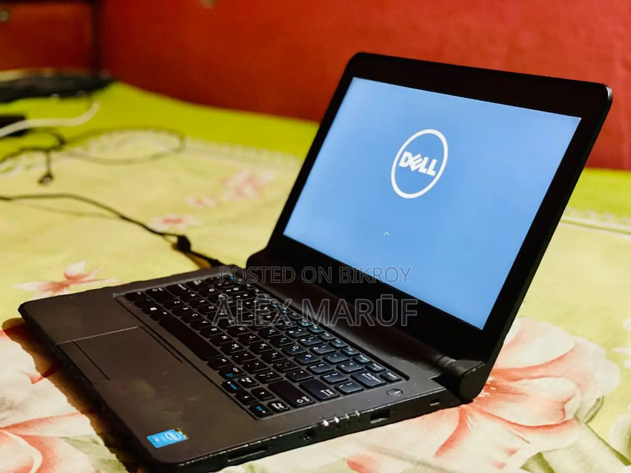 Laptop Dell Latitude 3350 4GB Intel Core I5 eMMC 500GB