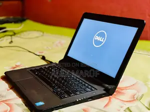 Laptop Dell Latitude 3350 4GB Intel Core I5 eMMC 500GB