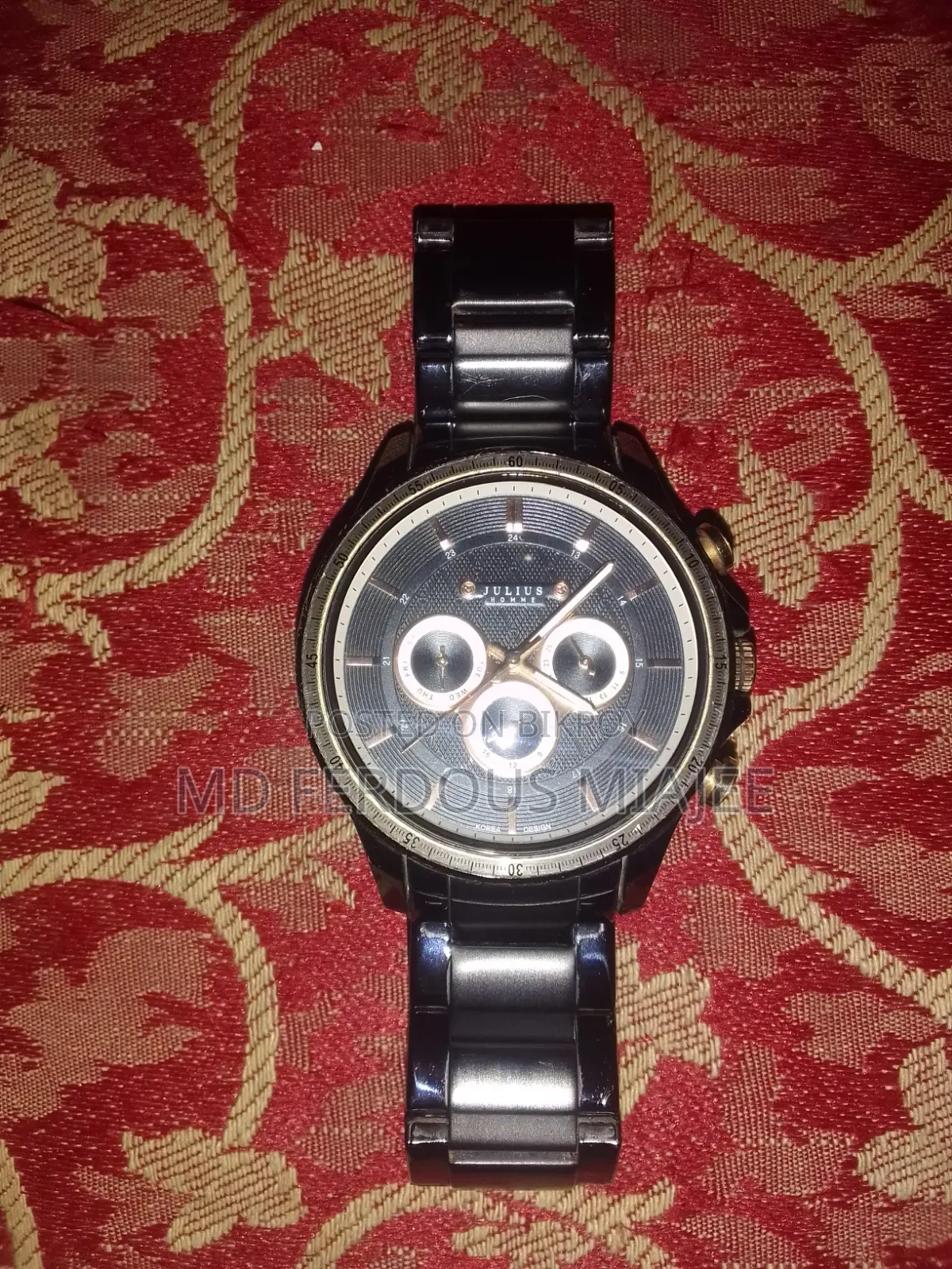 Curren Watch
