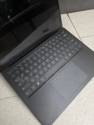 ল্যাপটপ মাইক্রোসফট সারফেস ল্যাপটপ ৪ ১৬জিবি ইন্টেল কোর আই৭ এসএসডি ২৫৬জিবি