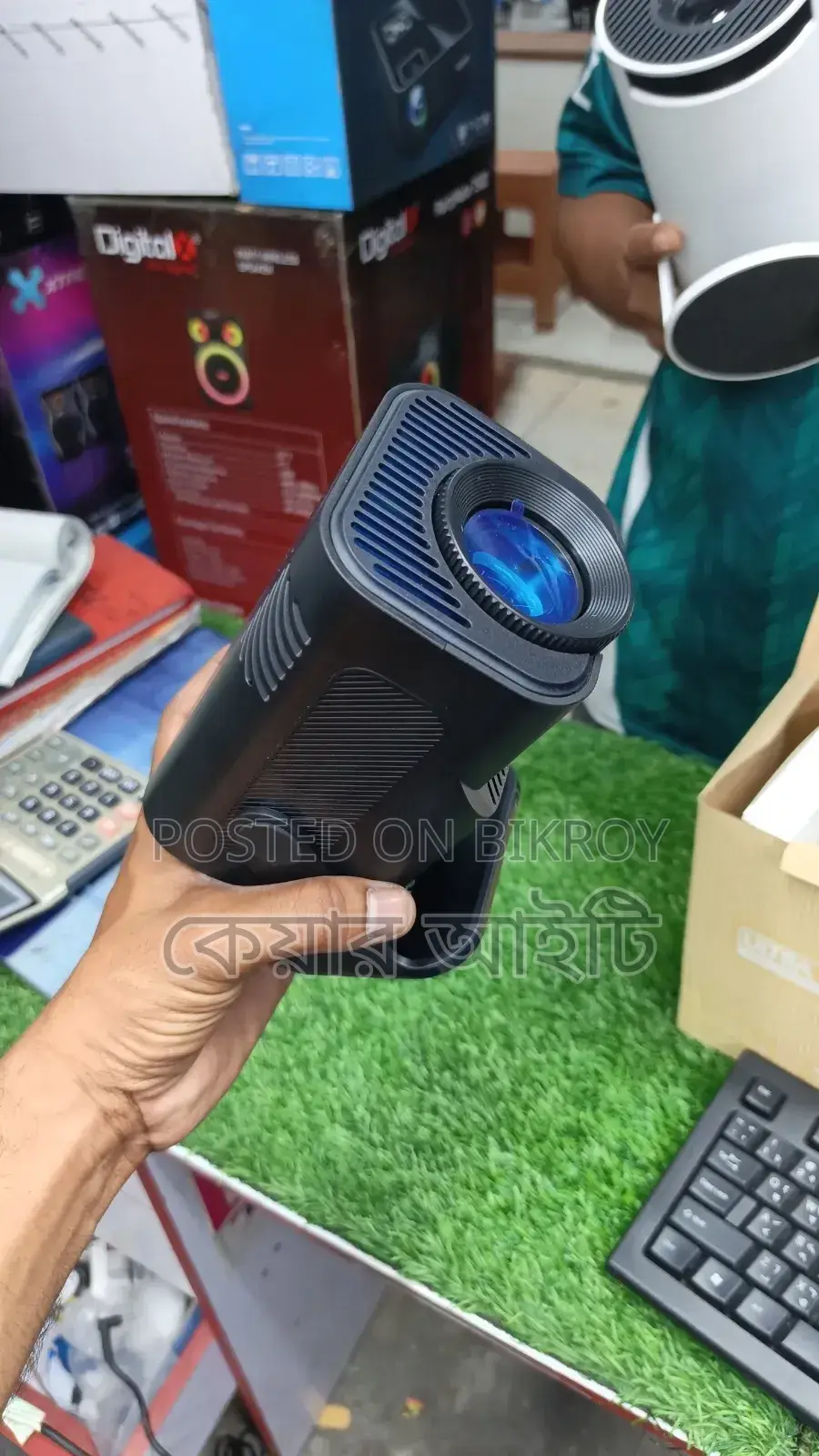 ইউনিট এইচওয়াই৩২০ অ্যান্ড্রয়েড প্রজেক্টর