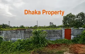 সেক্টর-২৩ এ ৩ কাঠা লেক পার্ক সাউথ