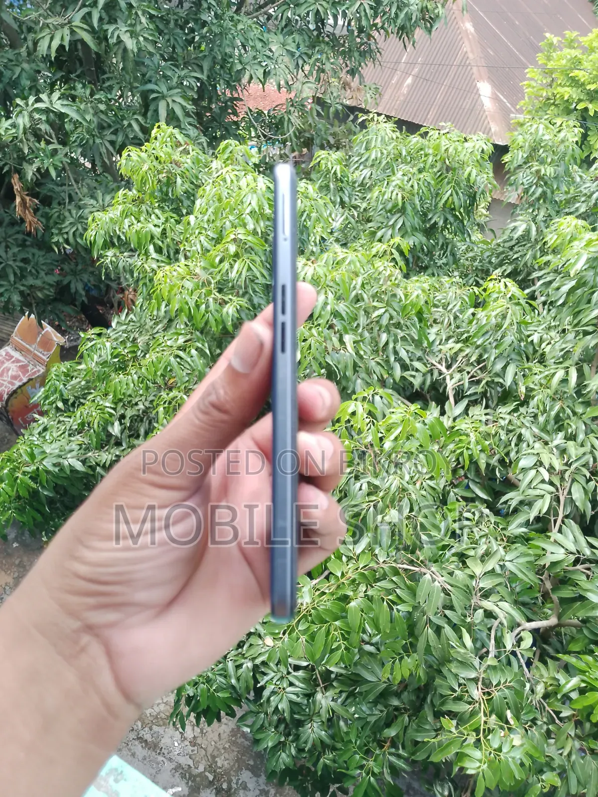 Oppo F17 128 GB Blue