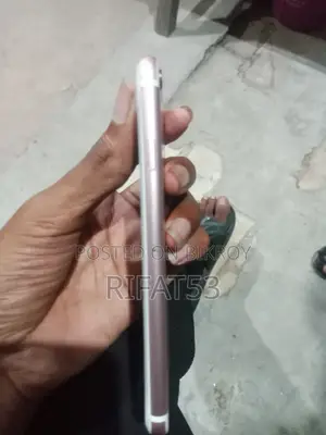 Apple iPhone 6s 64 GB