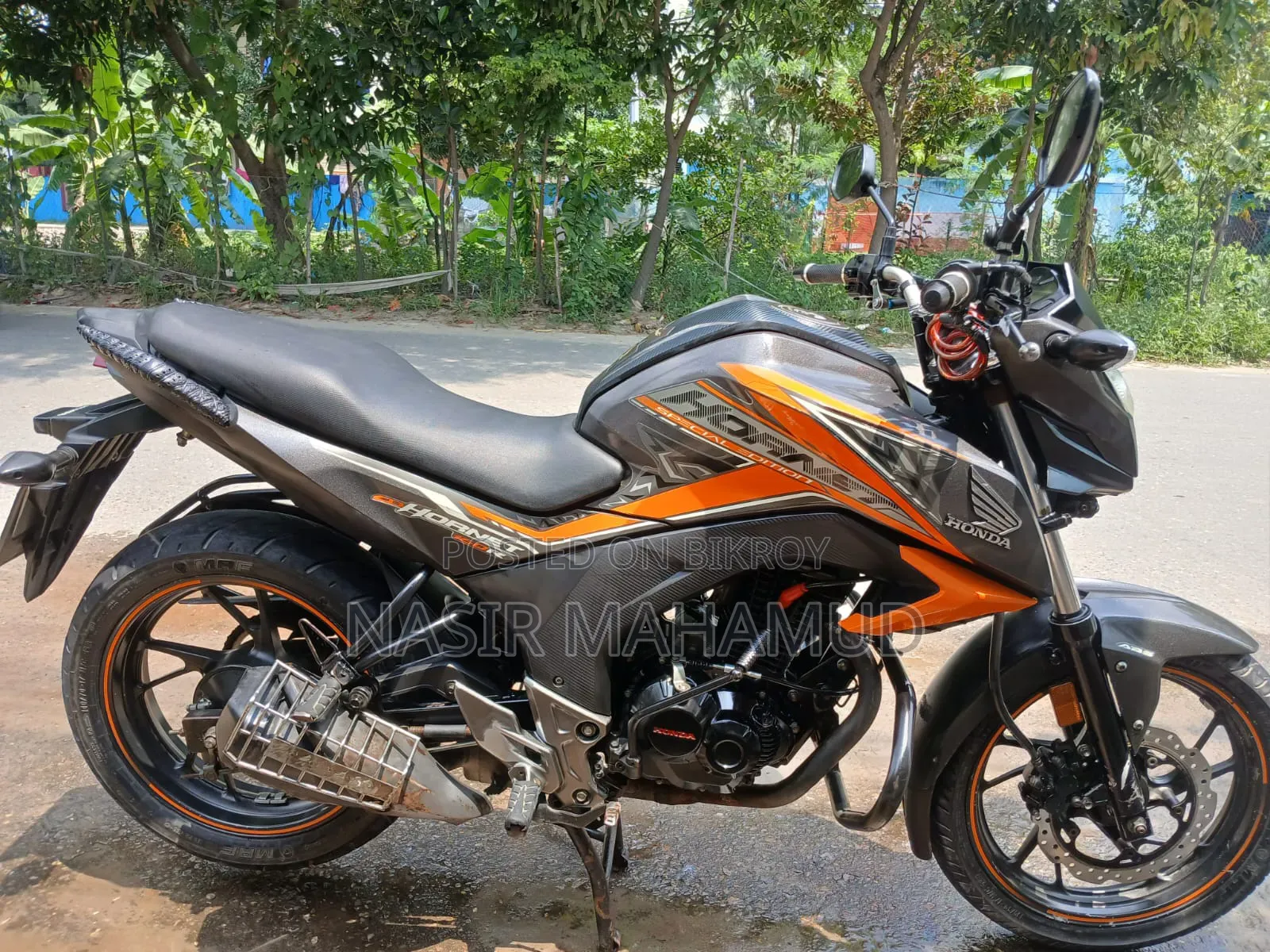 Honda Hornet 2018 Orange