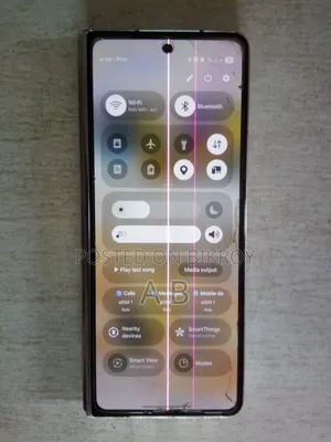 Samsung Z 16 GB Gray