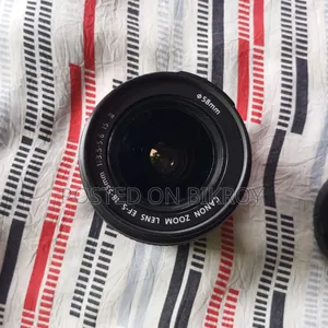 ক্যামেরা লেন্স