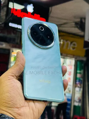 New iQOO 256 GB Blue