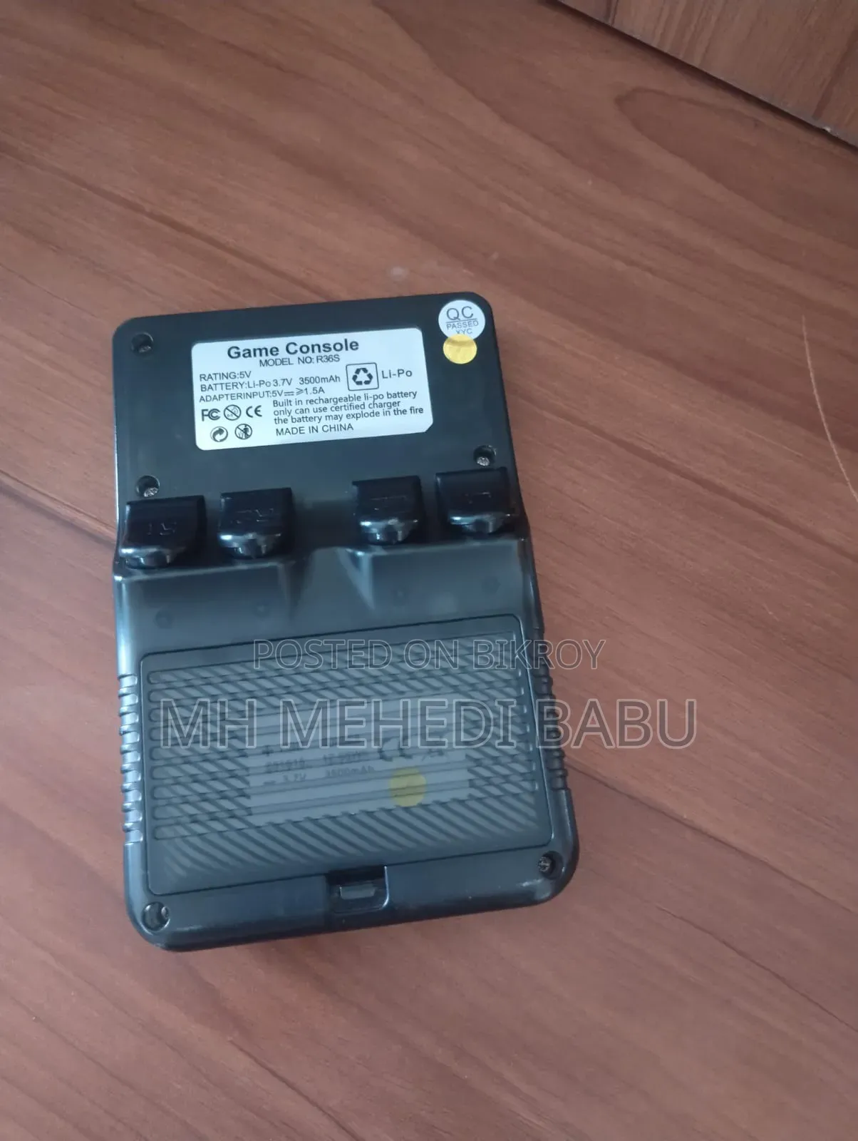 Game Console R36s Retro Handheld Gaming Console