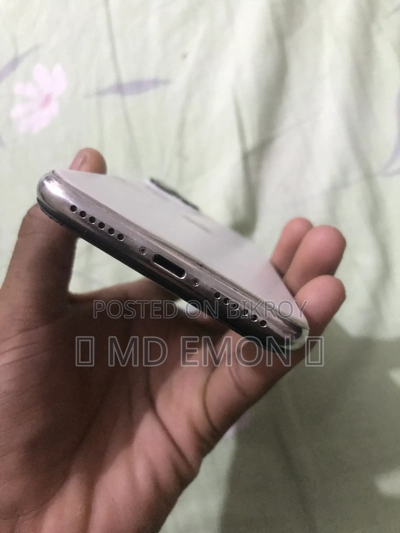 Apple iPhone X 256 GB White