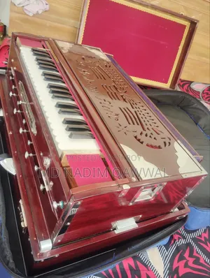 ৪ লাইন ১৩ স্কেল চেঞ্জার হারমোনিয়াম