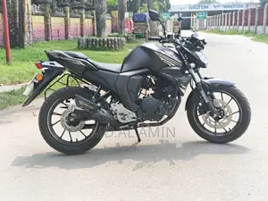 ইয়ামাহা এফজেড ২০২৫ ব্ল্যাক