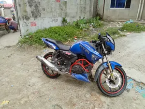 TVS Apache RTR 160 2V ২০১৮ নীল