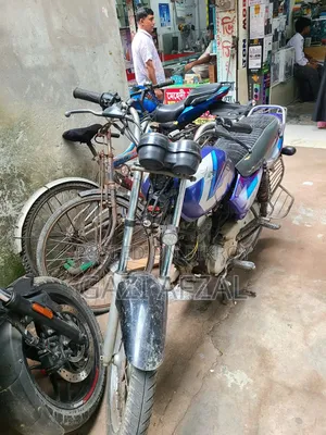 Bajaj CT 100 2015 Blue