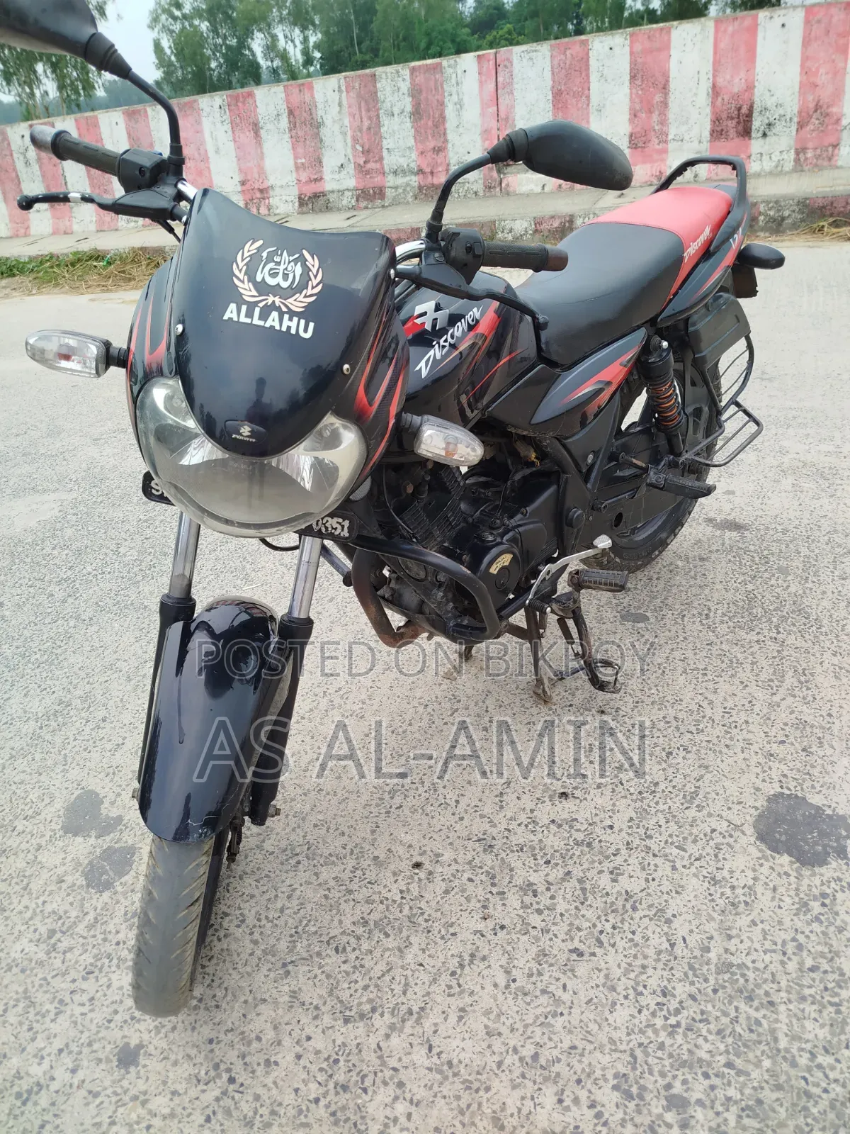 Bajaj Discover 135 2016 Red