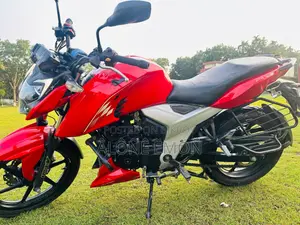 TVS Apache RTR 160 4V 2021 Red