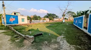 Residential plot for sale measuring 2.5 to 5 decimals with 3-sided and 2-sided road access
