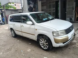 টয়োটা প্রোবক্স ২০০৩ সাদা