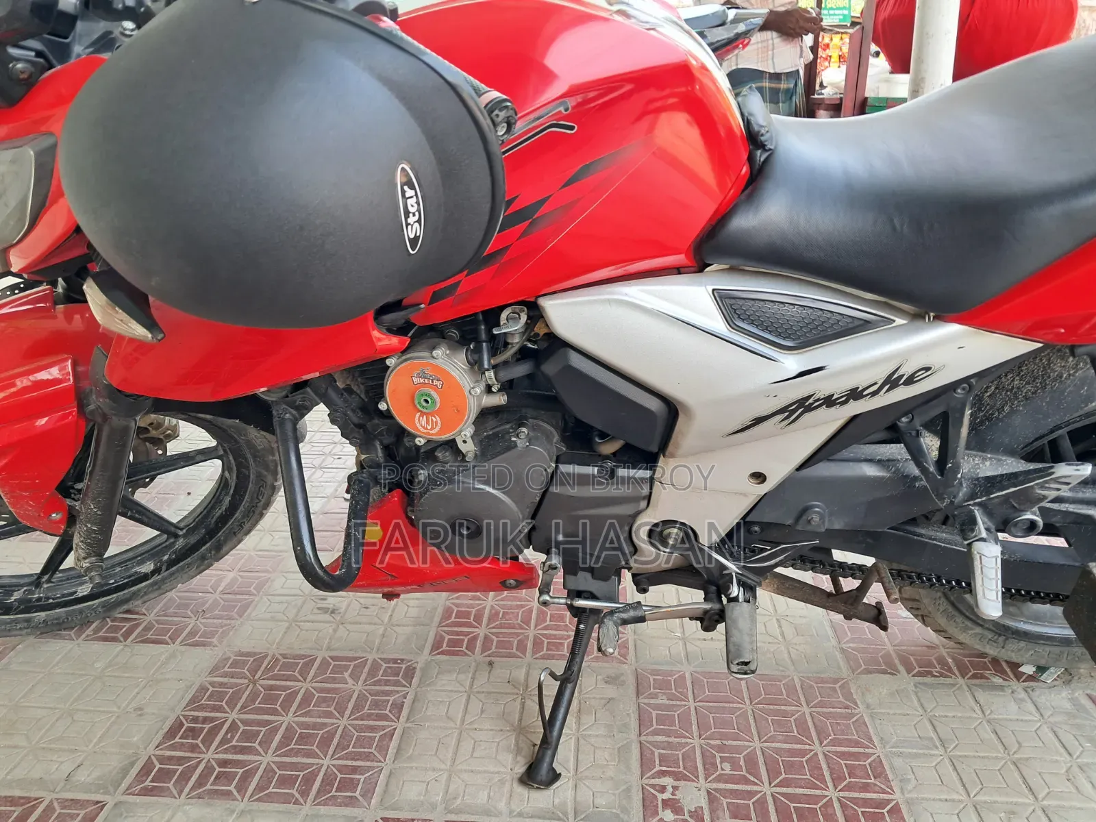 TVS Apache 160 4V 2019 Red