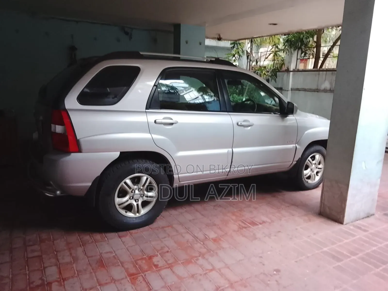 Kia 2025 Gray