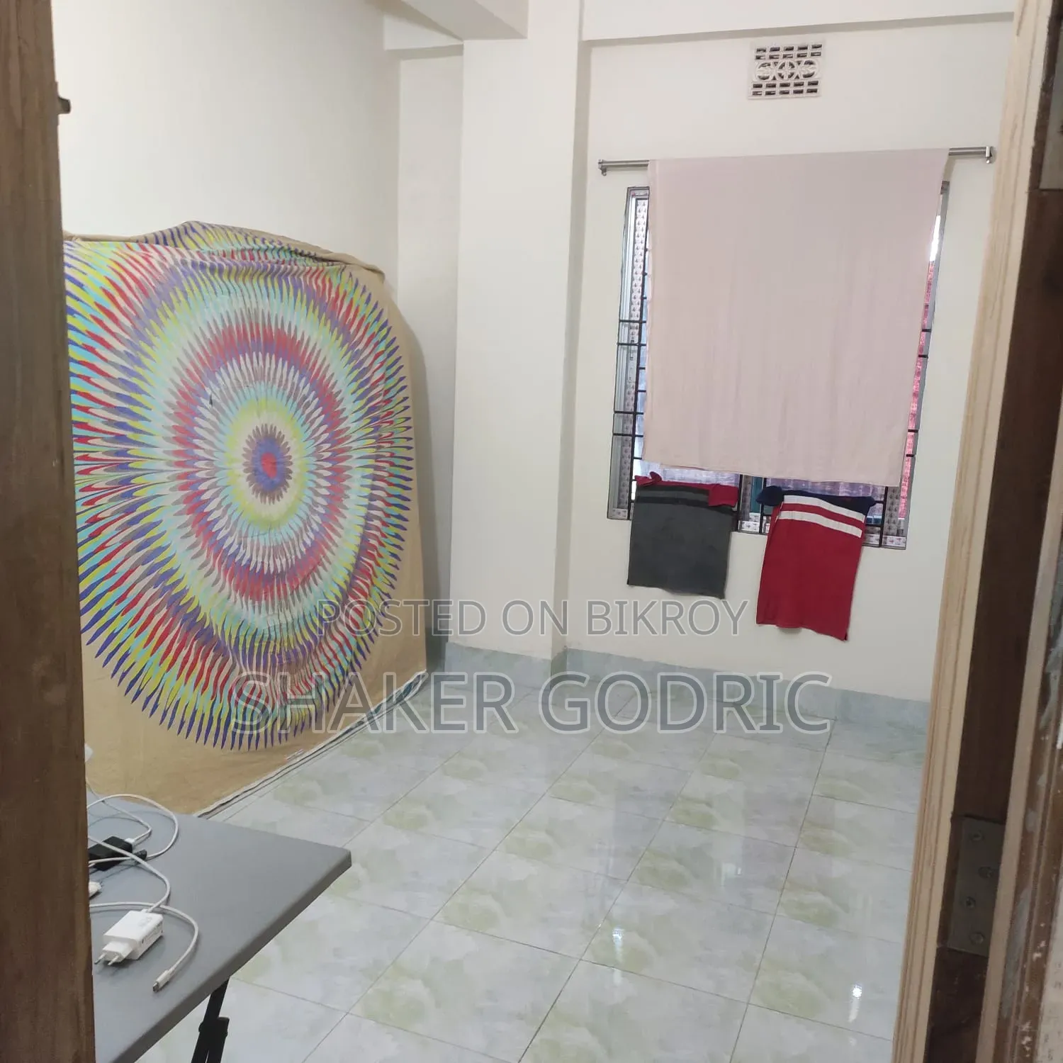 Mini Flat in 60 Feet Road for Rent