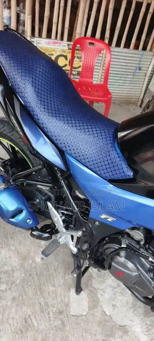হিরো থ্রিলার ১৬০আর ৪ভি ২০২২ নীল