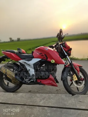 TVS Apache 160 4V 2020 Red