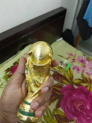 ডেকোরেটিভ ফিফা ওয়ার্ল্ড কাপ ট্রফি অ্যাওয়ার্ড