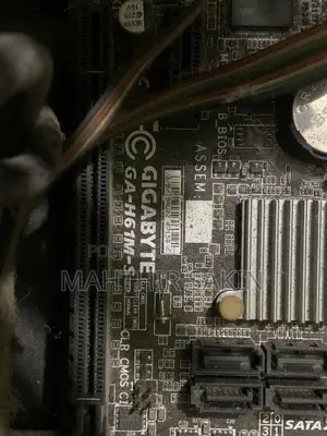 Gigabyte Ga-H61m-S With Intel Processor