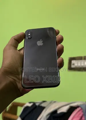 Apple iPhone X 64 GB Black