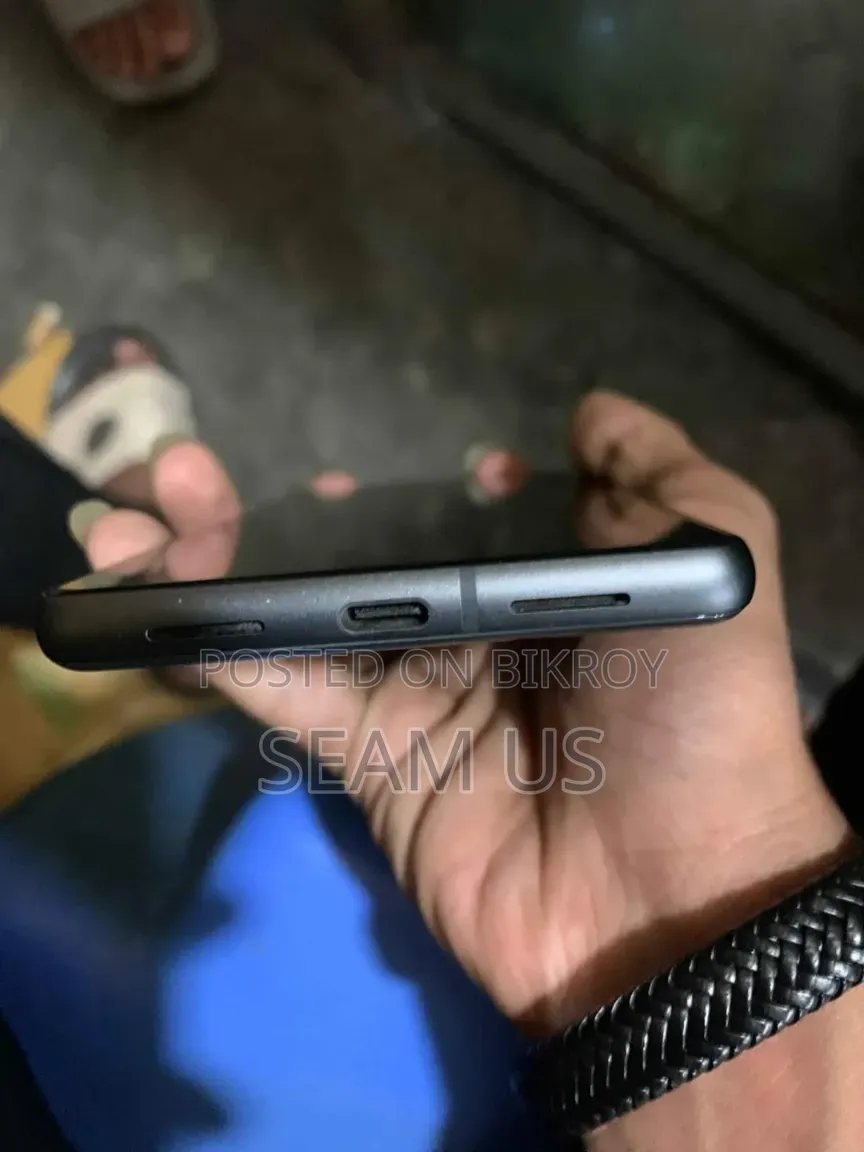 Google Pixel 7 128 GB Black
