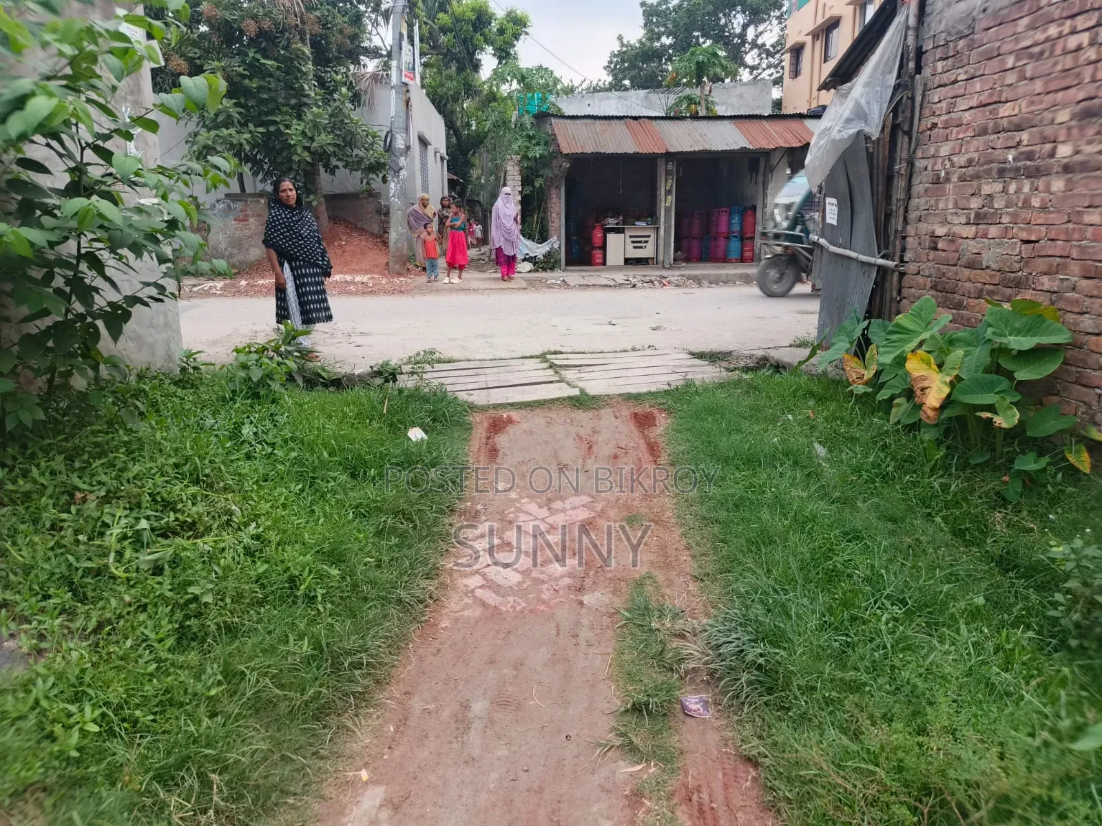 6-Bedroom House in Khulna Sadar for sale