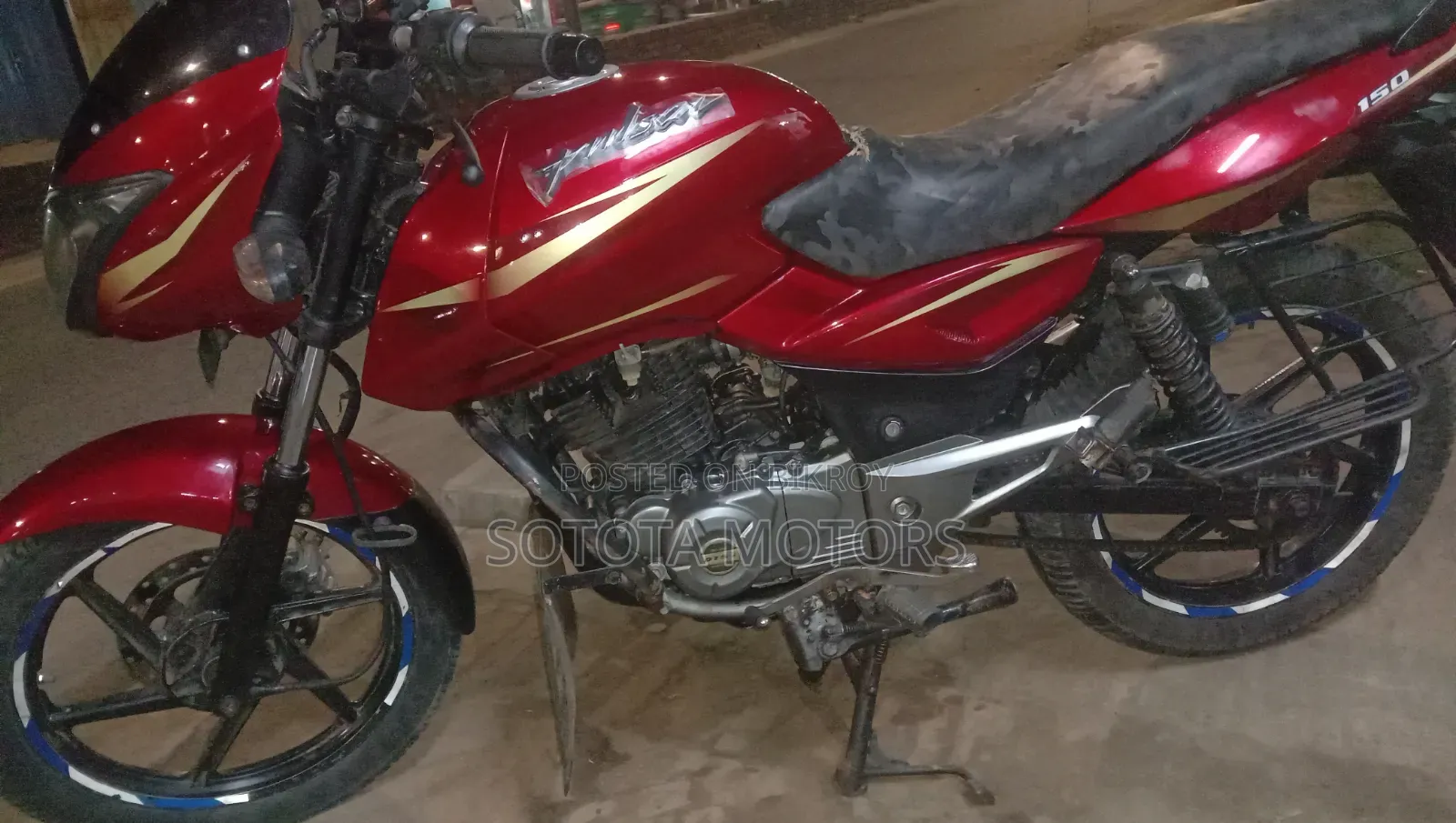 Bajaj Pulsar 150 2012 Red