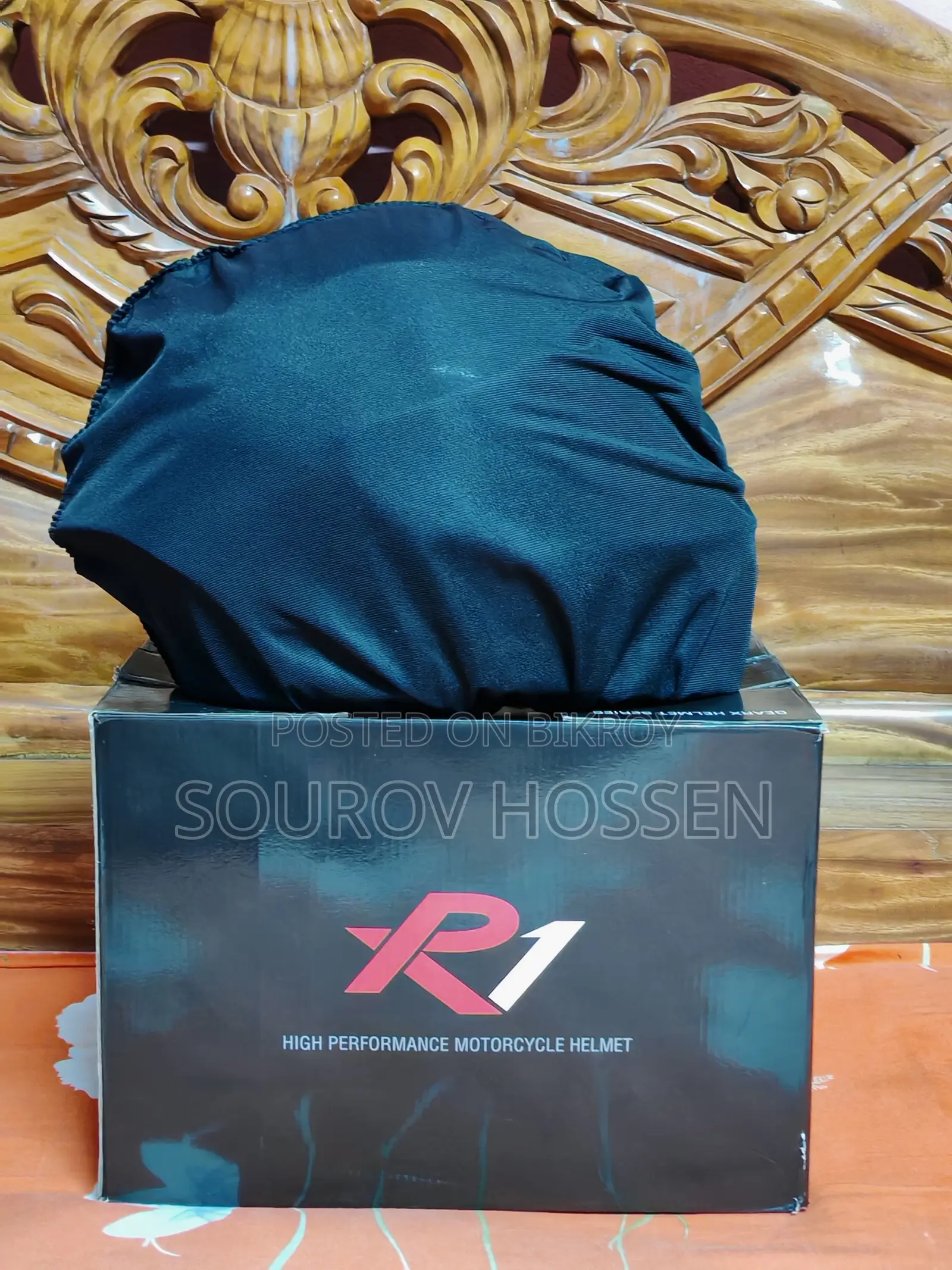 X Helmet R1sv – Jet Black (Clear Black Visor Included)
