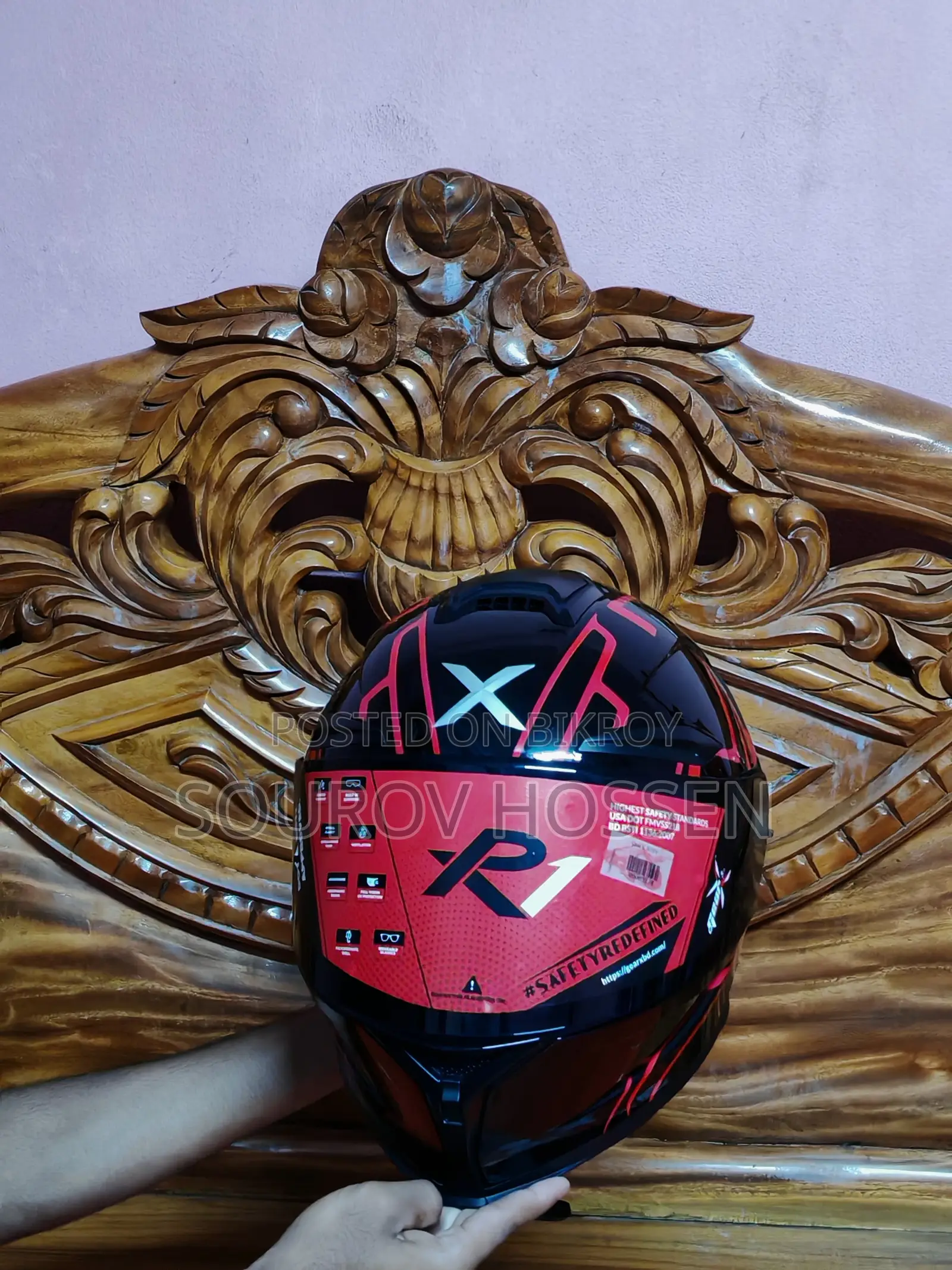 X Helmet R1sv – Jet Black (Clear Black Visor Included)