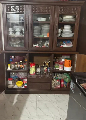 Showcase 2nd Hand