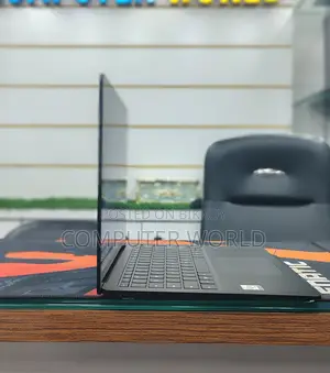 ল্যাপটপ মাইক্রোসফট সারফেস ল্যাপটপ ৪ ১৬জিবি ইন্টেল কোর আই৭ এসএসডি ২৫৬জিবি