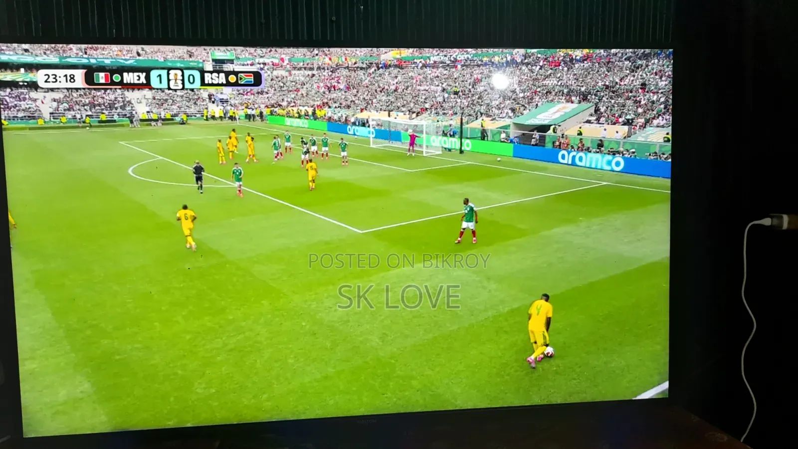 Walton 55" Smart UHD TV