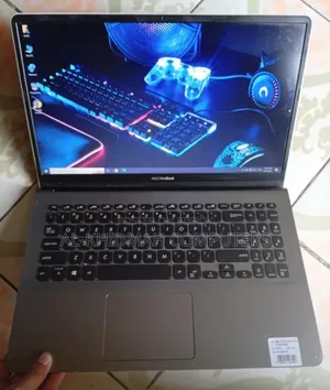 Laptop Asus VivoBook S15 S530UN 4GB Intel Core I3 SSD 128GB