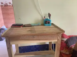 Table and chair for sale